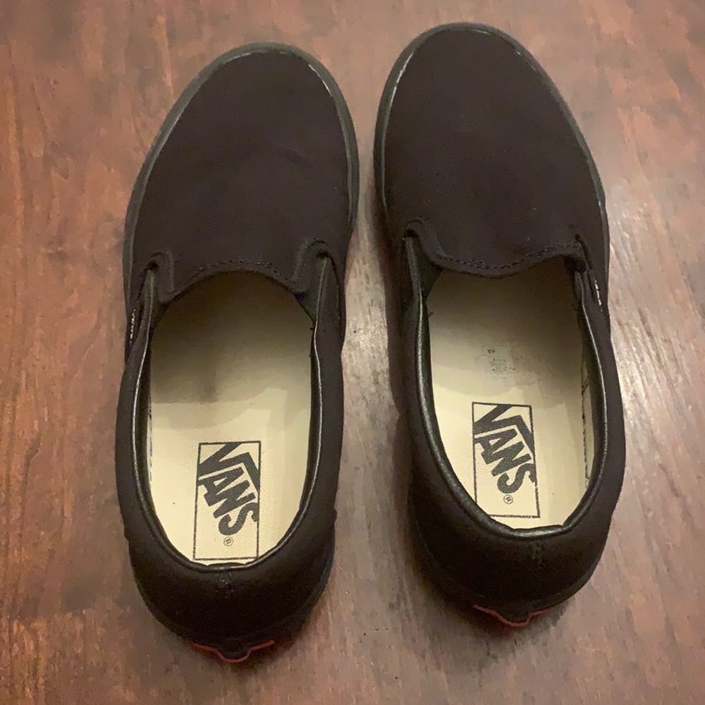 Vans slide on